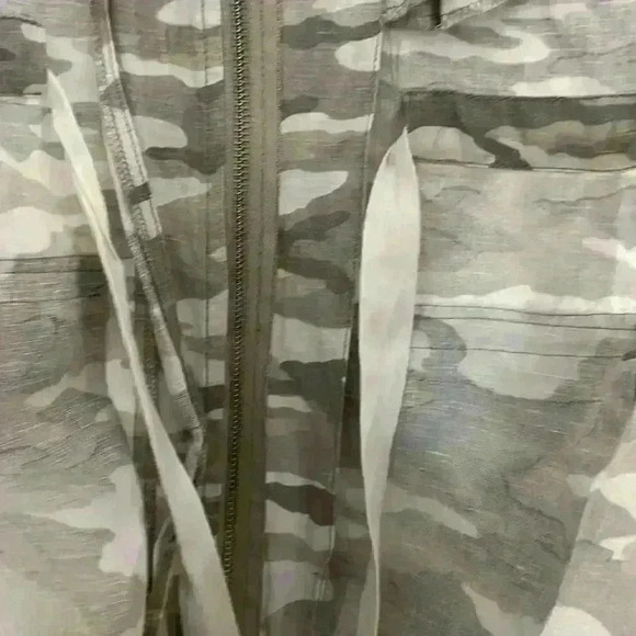 Vince Camuto light military style jacket size small white and grey - Picture 7 of 9